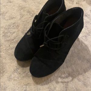 Tom’s suede booties